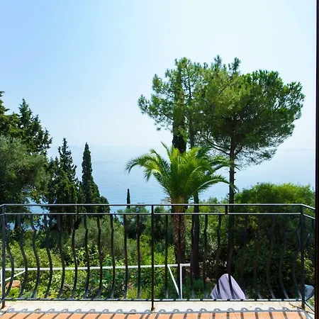 Myrtia Villa